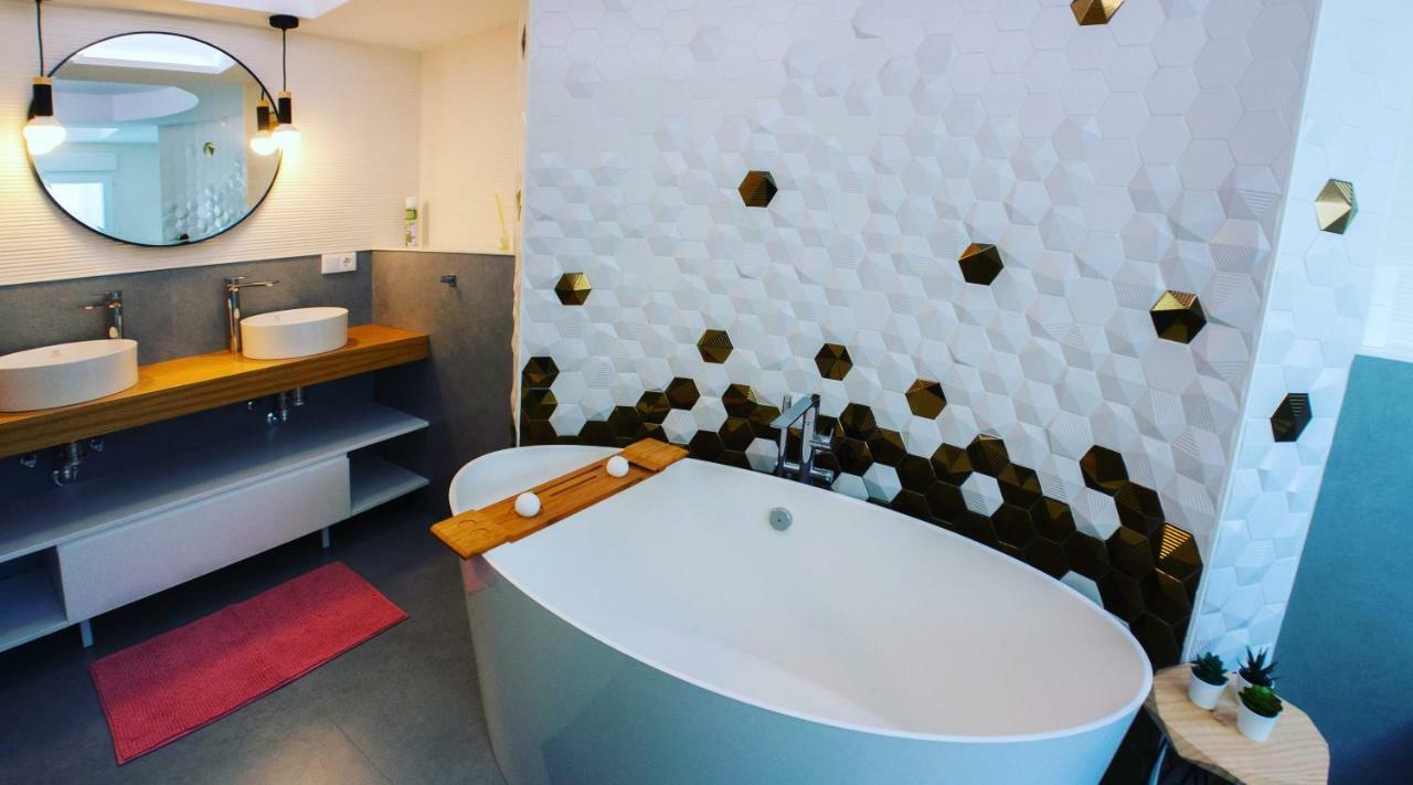 Hexagonal Design Apartment Walencja Zewnętrze zdjęcie